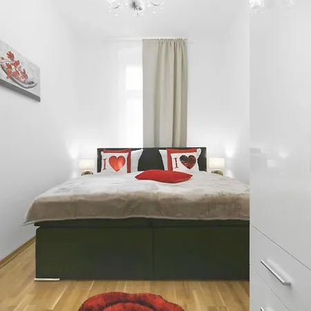 Grand Central City Apartments Mitte Rosenthaler Platz Berlin Exterior foto
